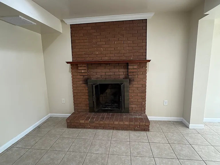 106 Bryant Rd — Photo 20