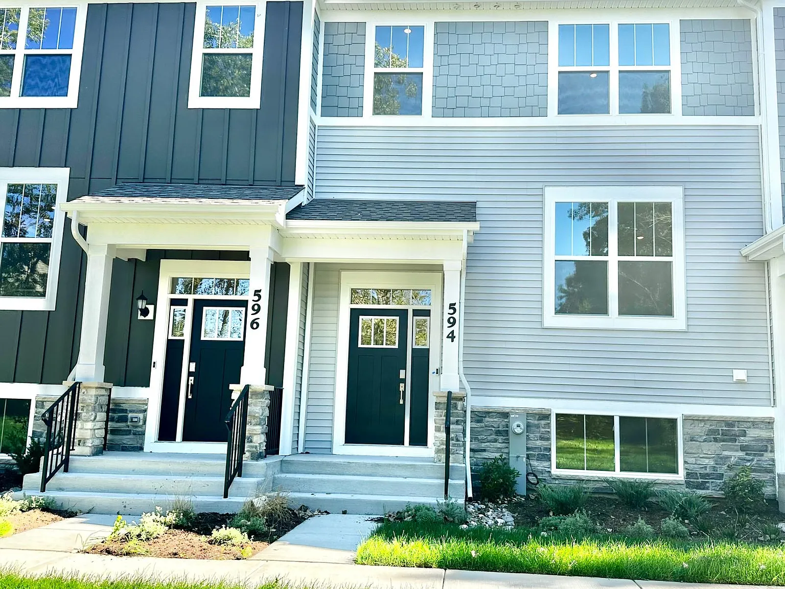 3 bed, 2.5 bath, 1764 sqft, $2,995 — Photo 1