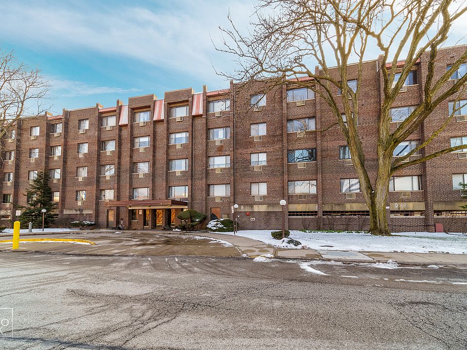 1st image of 8455 W Leland Ave Unit 404