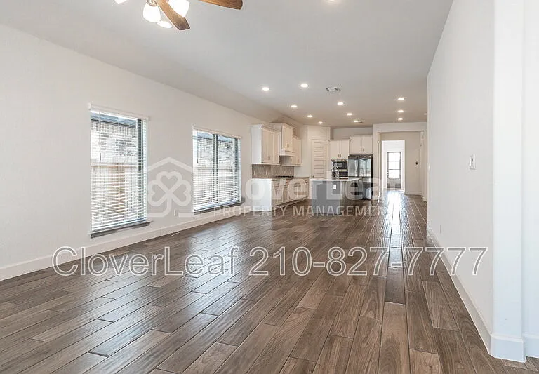 1045 Blue Oak Blvd — Photo 7