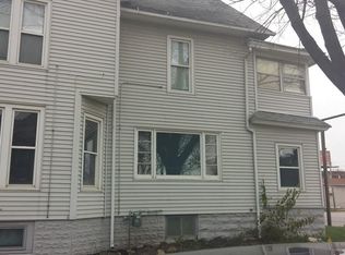 528 1st Ave NW, Cedar Rapids, IA 52405