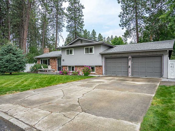 4th image of 4303 E Woodland Dr