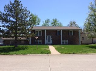 1108 S Victoria Ave, Columbia, MO 65201