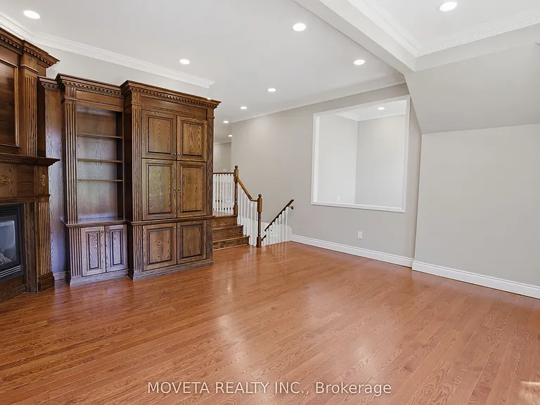 30 Briardale Pl — Photo 38
