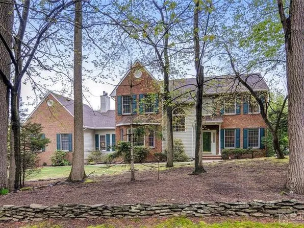 3 Wilson Ln, Monmouth Junction, NJ 08852