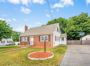 35 Willard St, Dedham, MA 02026