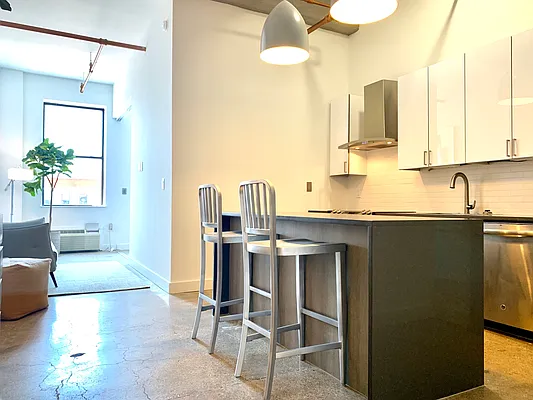 Rented by Compass | media 22