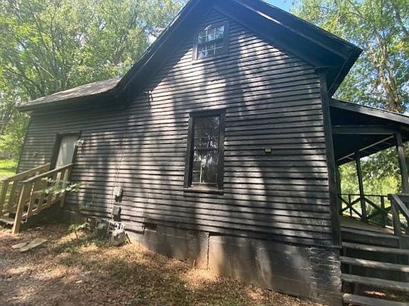 2nd image of 6114 Hopkins St N