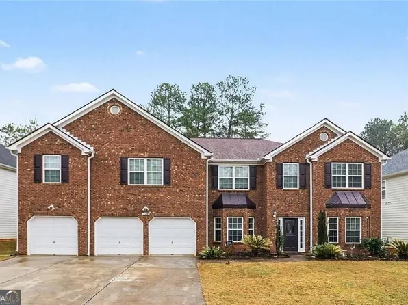 326 Cog Hill Dr, Fairburn, GA 30213