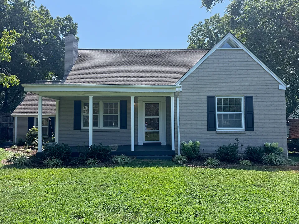 242 Cumberland Cir
