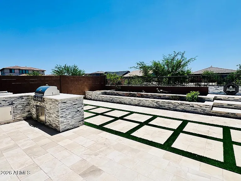 8513 W Rancho Dr — Photo 14