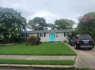 1906 Demetro Dr, Hampton, VA 23663