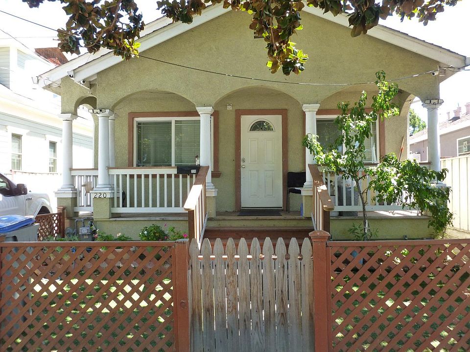 1st image of 220 N 17th St