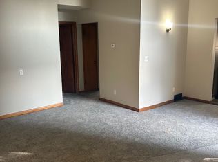 1618 Maxen Dr #1, Akron, OH 44307