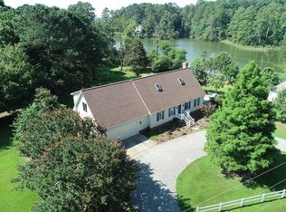 8456 Baileys Wharf Rd, Gloucester, VA 23061