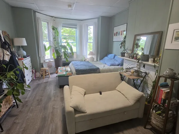50 Highland Ave APT 1, Somerville, MA 02143