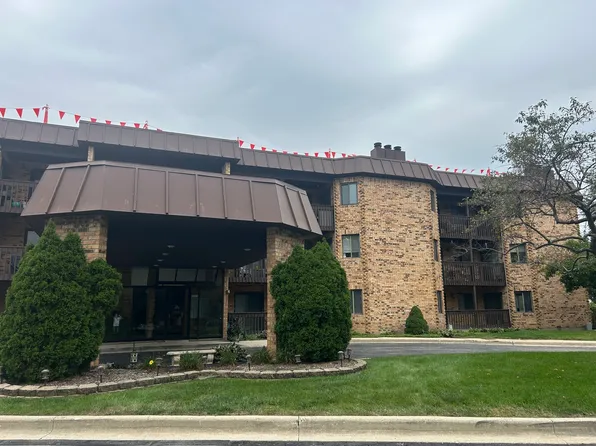 (undisclosed Address), Lisle, IL 60532