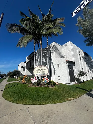 Park West Apartments Photo 1