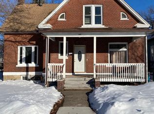 914 Arkwright St UNIT B, Saint Paul, MN 55130