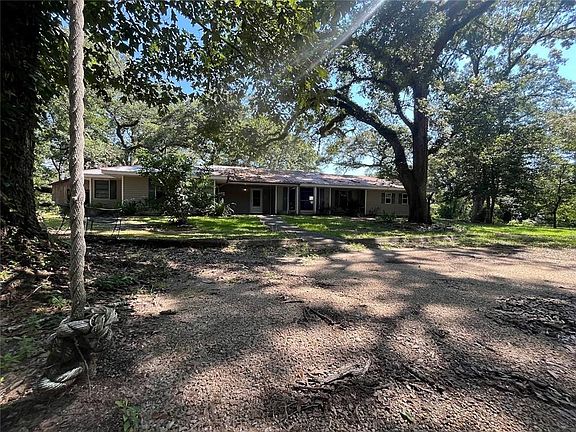 3rd image of 20213 Narrow Rd