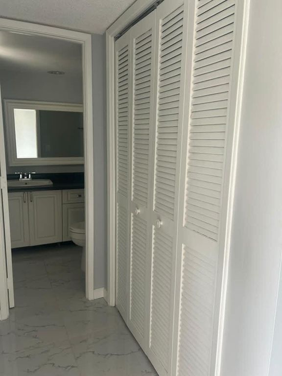 2661 S COURSE Drive #306, photo 6