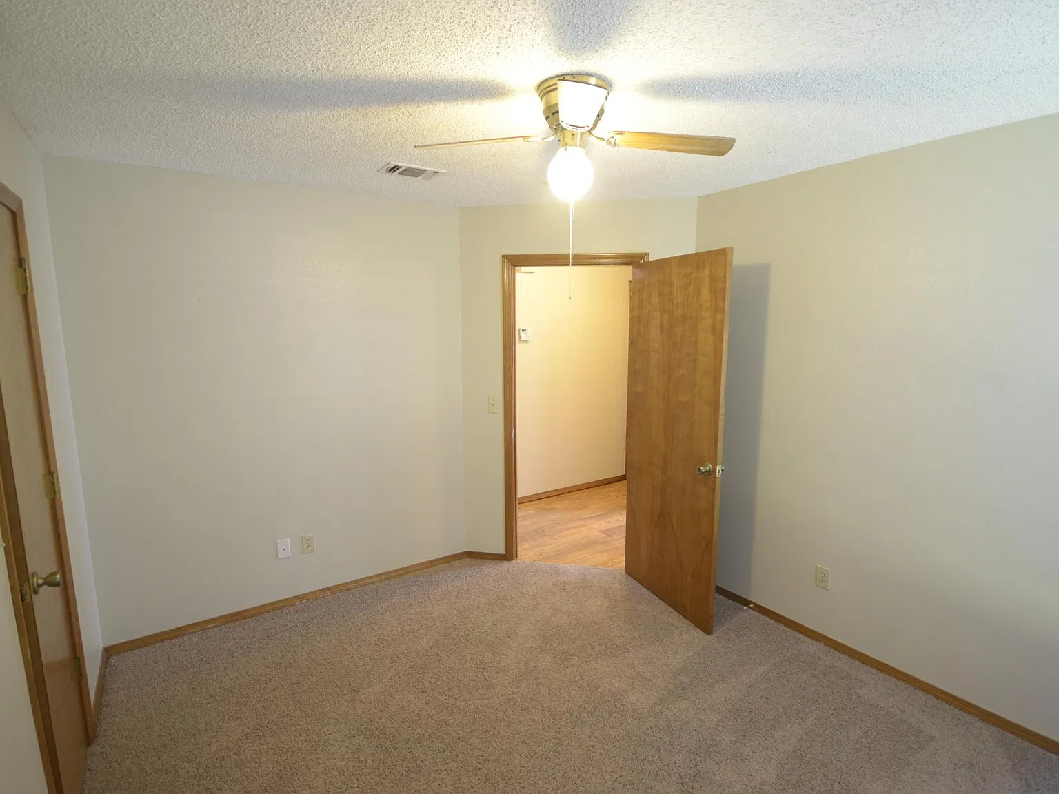 3 bed, 1682 sqft, $2,000 — Photo 4