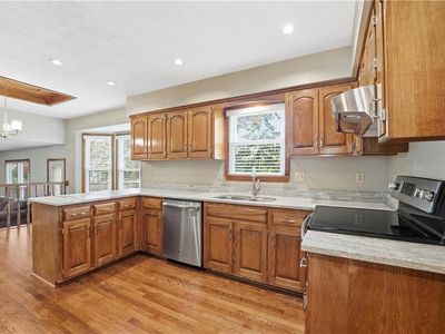 14651 S Seminole Cir, Olathe, KS, 66062