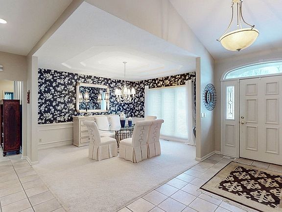 3rd image of 36845 Aberdeen Ln