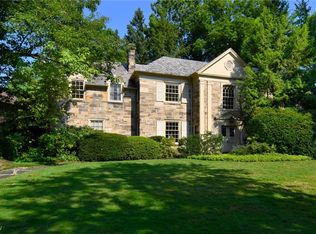 3150 Attleboro Rd, Shaker Heights, OH 44120