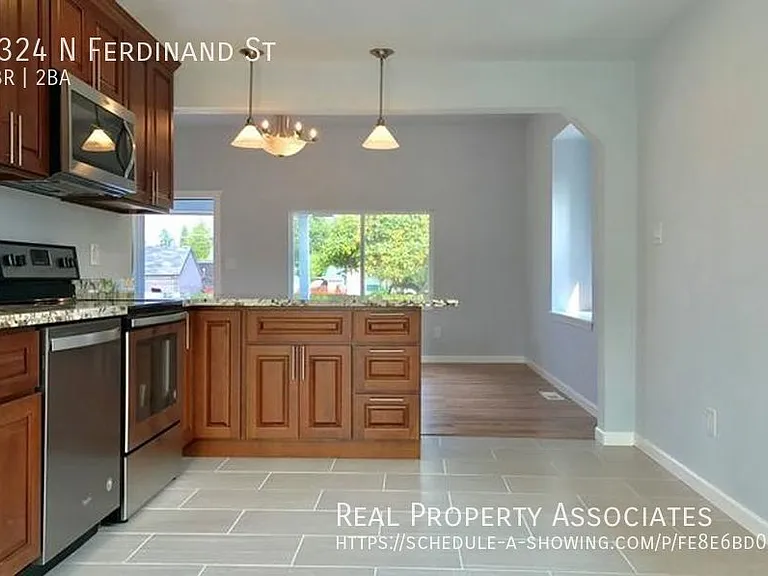 4324 N Ferdinand St — Photo 4