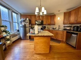 184 Saint Paul St #1, Brookline, MA 02446