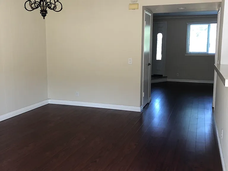 10041 Delano Ln — Photo 5