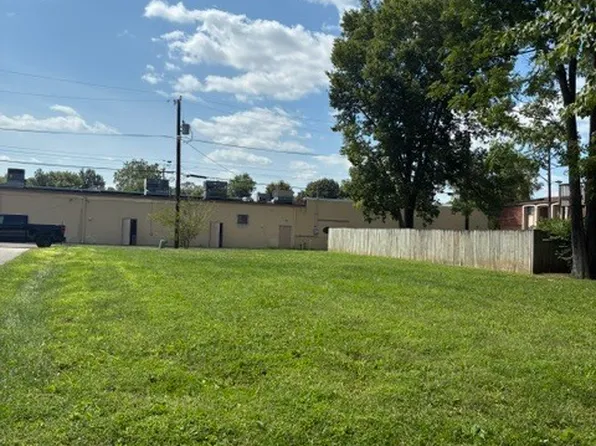 6520 Carrollton Ave, Indianapolis, IN 46220