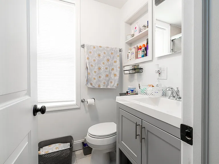 1519 S 19th St — Photo 10
