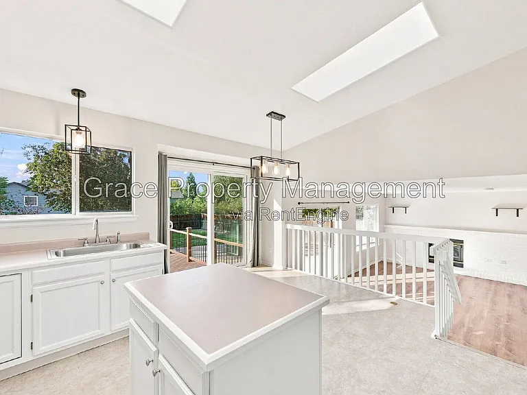 16041 Bluebonnet Dr — Photo 7