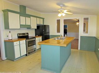 19 Crickets Ln, Wiscasset, ME 04578