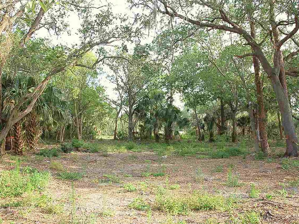 1st image of 197 State Road 16