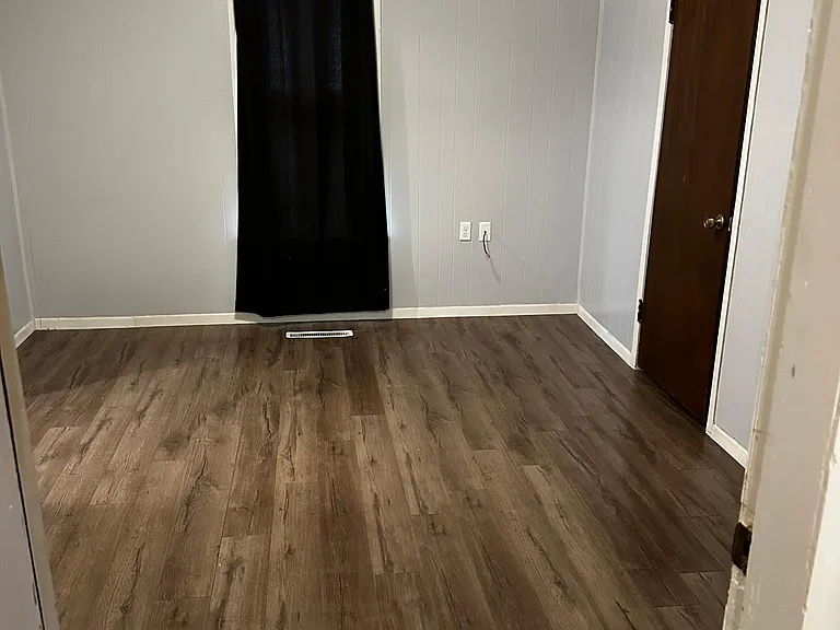 429 Defiance St — Photo 1