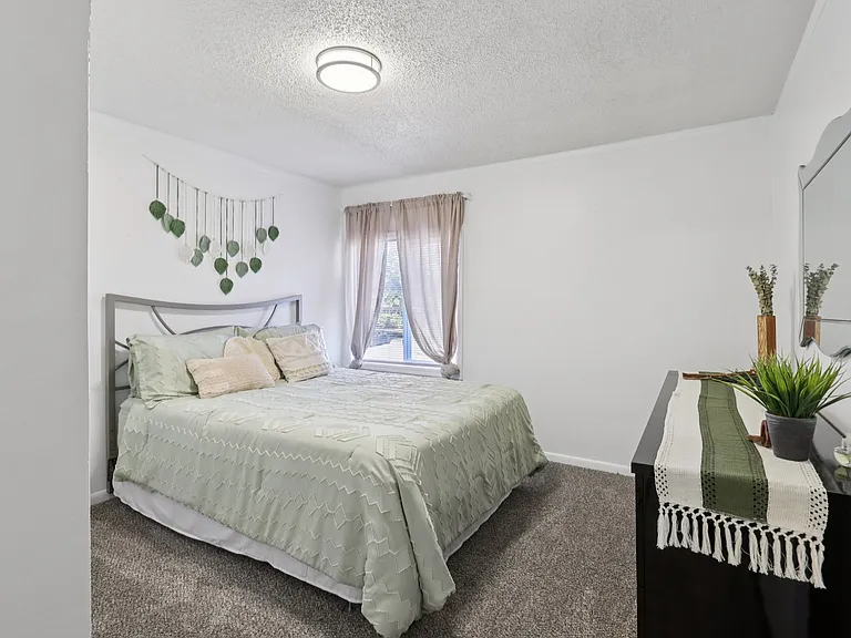 Horizons Apartments — Photo 10