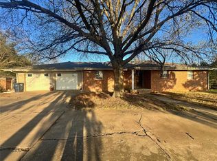 1828 W Federal St, Shawnee, OK 74804