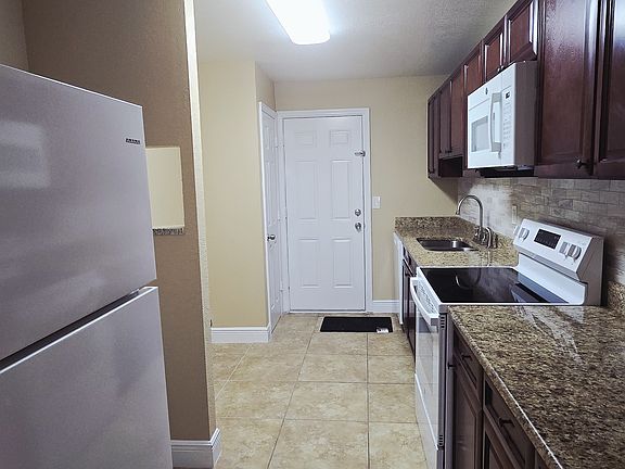 3rd image of 55 Northlake Blvd #46