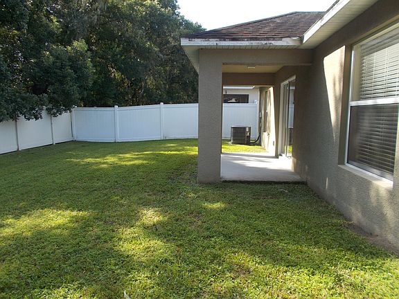 3rd image of 7253 Twin Cedar Ln
