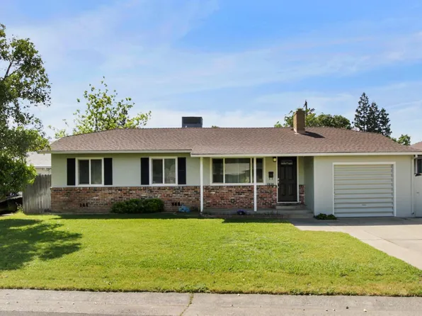 2824 Berkshire Way, Sacramento, CA 95864