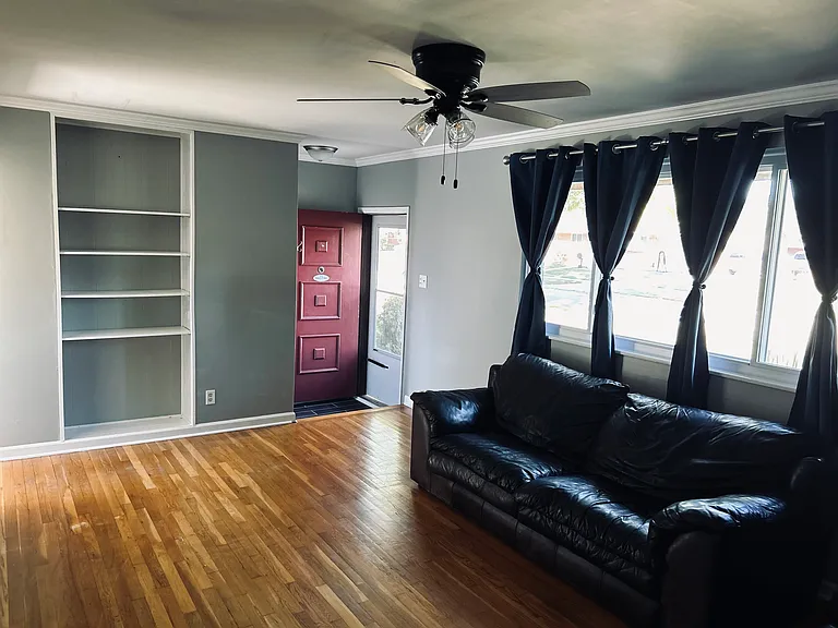 36509 Woodingham Dr — Photo 9