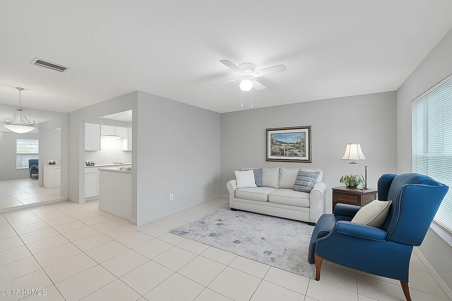 2 bed, 759 sqft, $1,400 — Photo 1