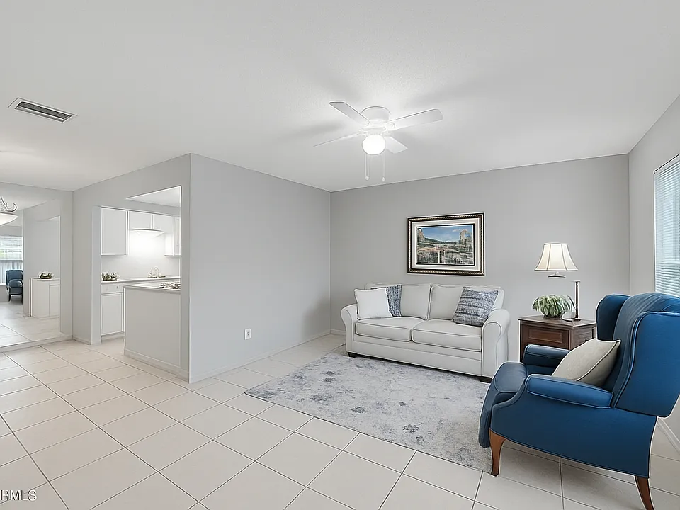 6212 Principia Dr #3