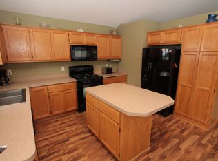 30740 Redding Ave, Shafer, MN 55074