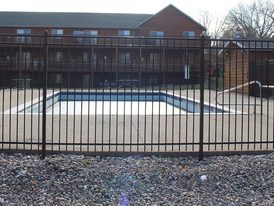 Brandonwood Condominiums 1203 Sanborn Ave Okoboji IA Zillow