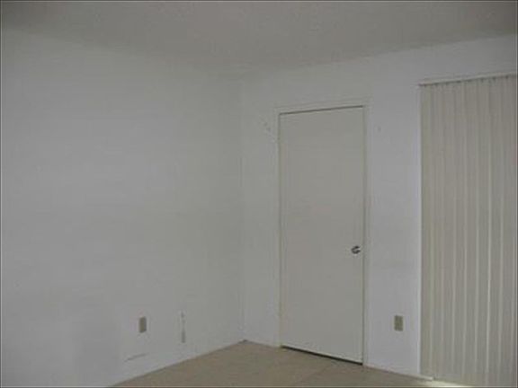 4th image of 455 Alternate 19 S APT 41