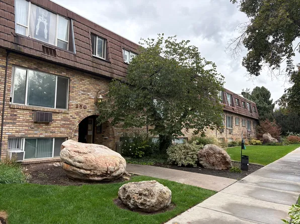 Cedar Cliff Apartments